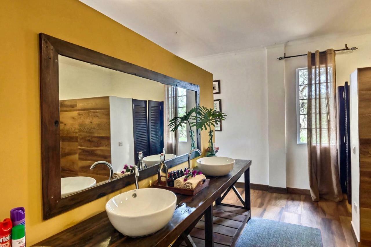 Olerai Lodge Arusha Ngoại thất bức ảnh